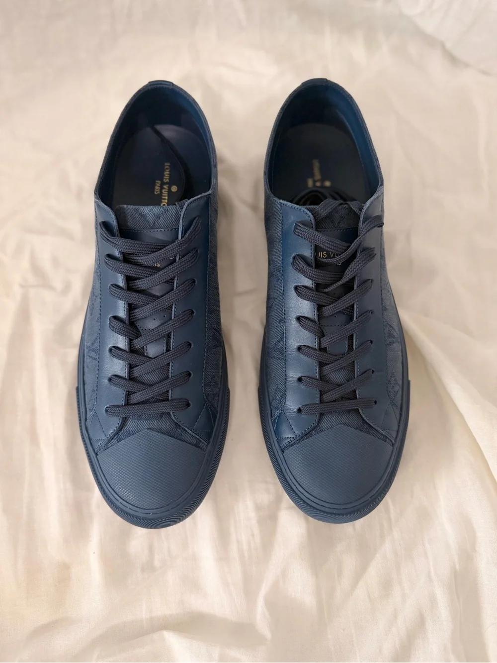 Louis Vuitton Navy Blue Leather Low-Top Sneakers